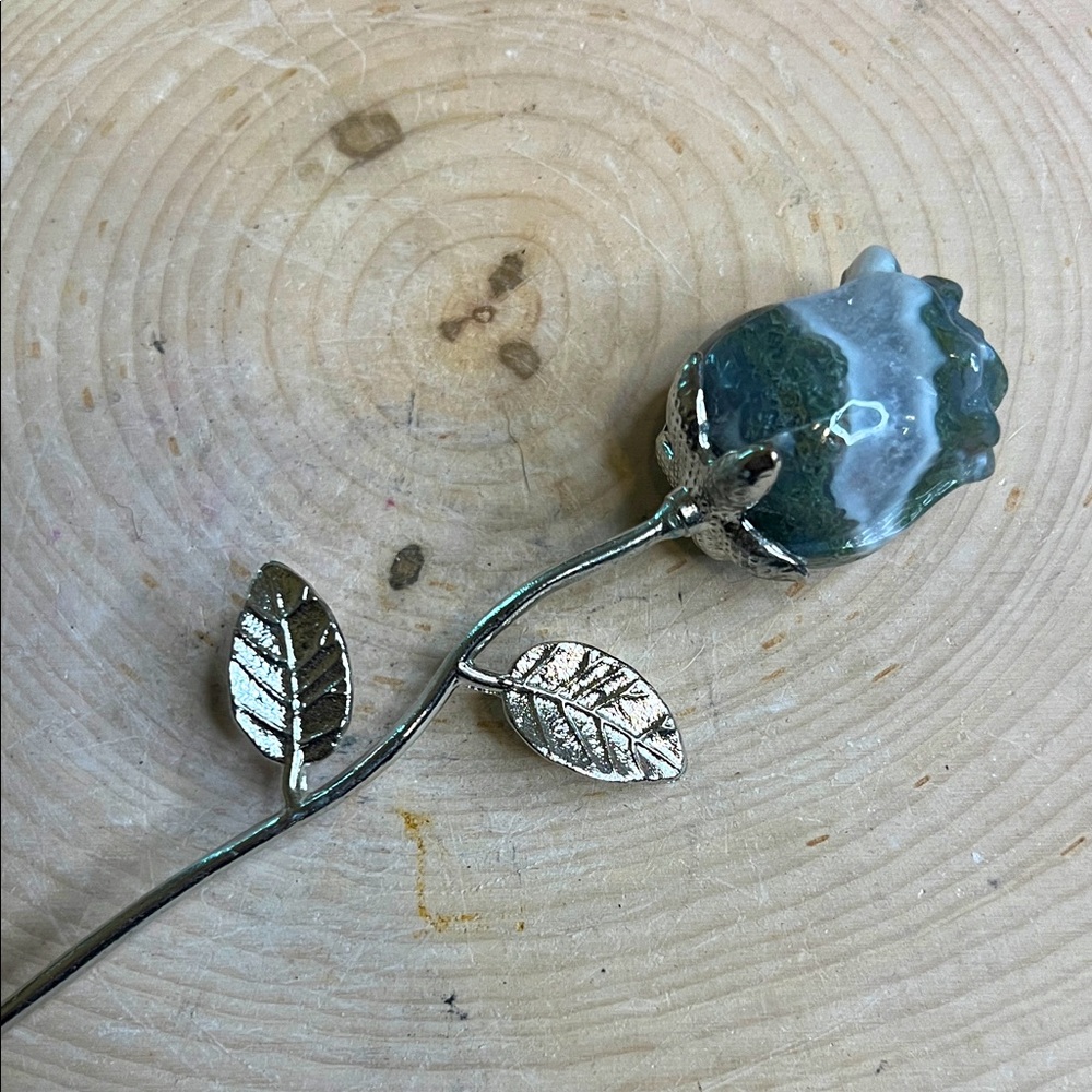 Moss agate rose - Picture 1 of 3